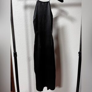 Lulu's Black Dress